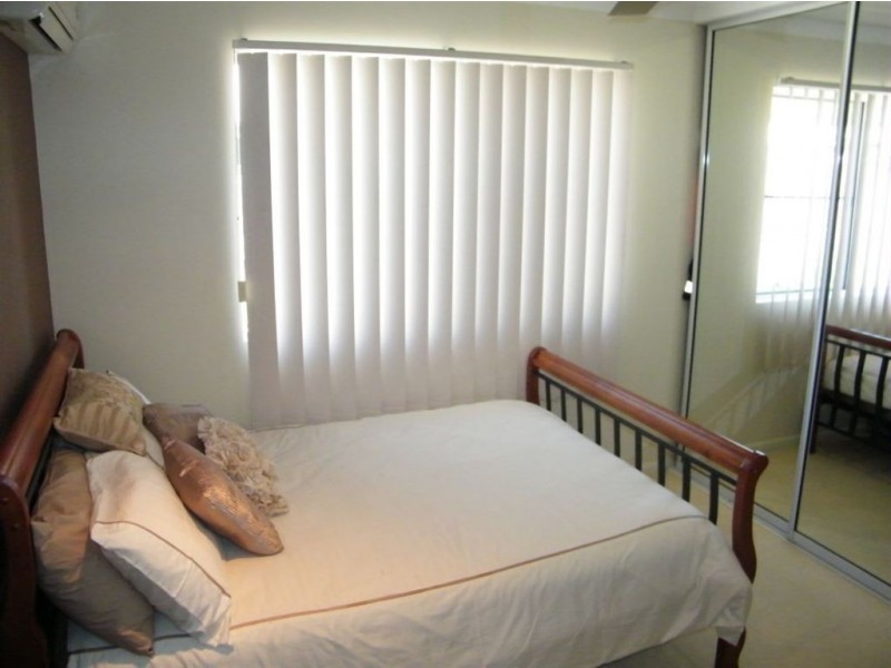 6 Caledonian Drive, Beaconsfield QLD 4740