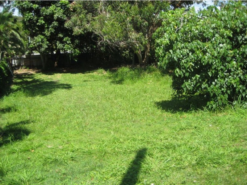 3 Hawk Street, Slade Point QLD 4740