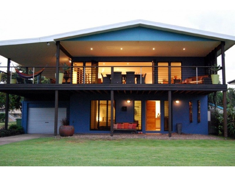 16 Frangipanni Avenue, Seaforth QLD 4741