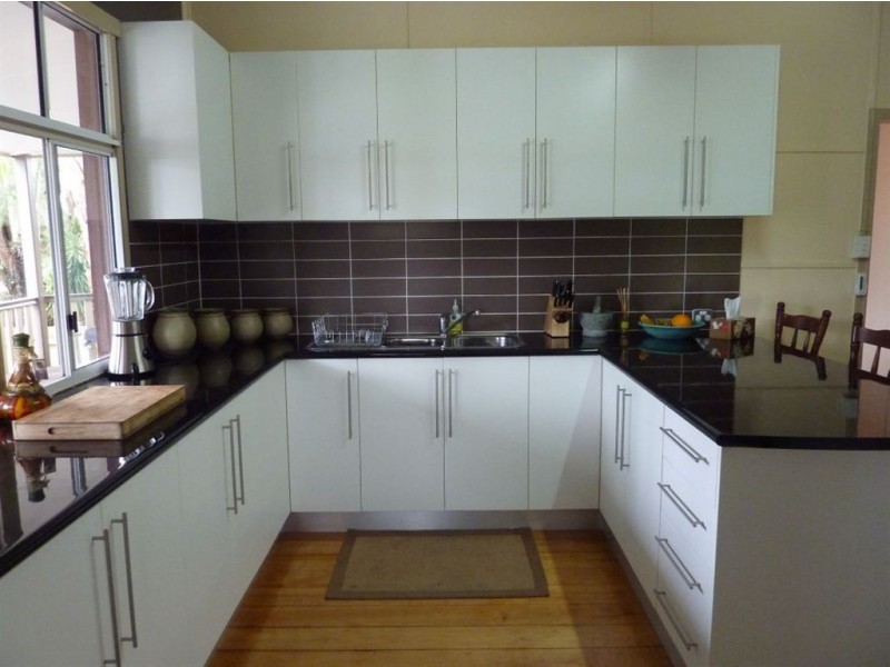 319 Anzac Avenue, Marian QLD 4753