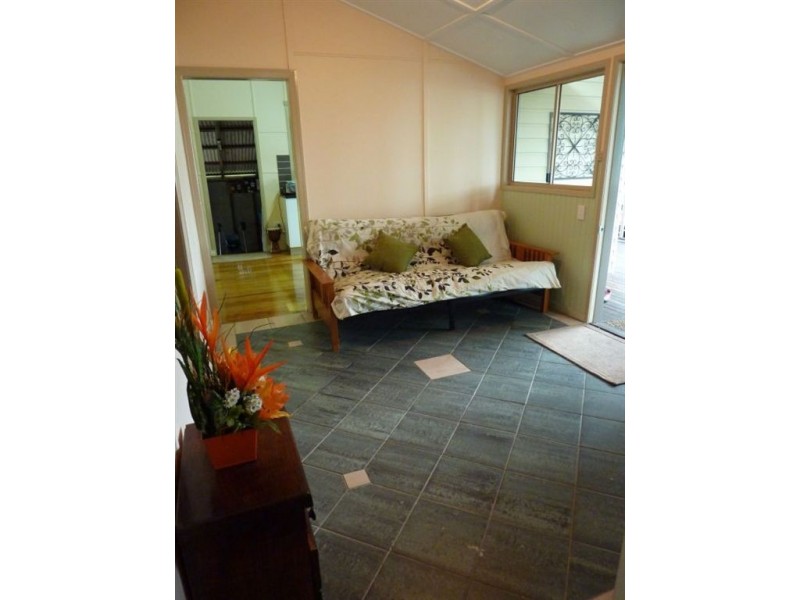 319 Anzac Avenue, Marian QLD 4753