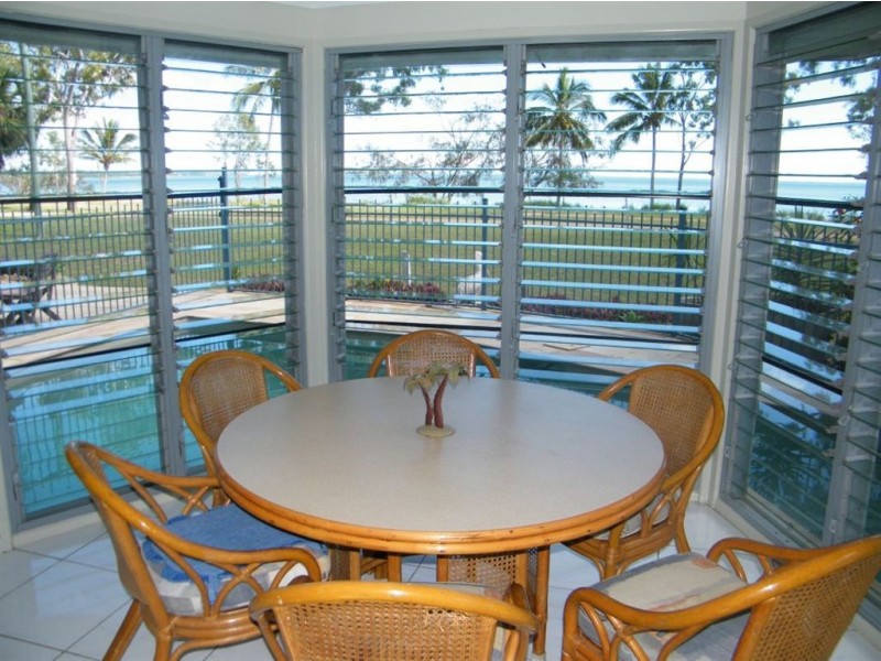 1 Poinciana Avenue, Seaforth QLD 4741