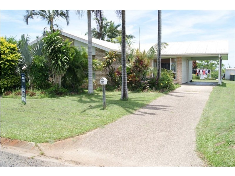 21 Leticia Street, Bucasia QLD 4750