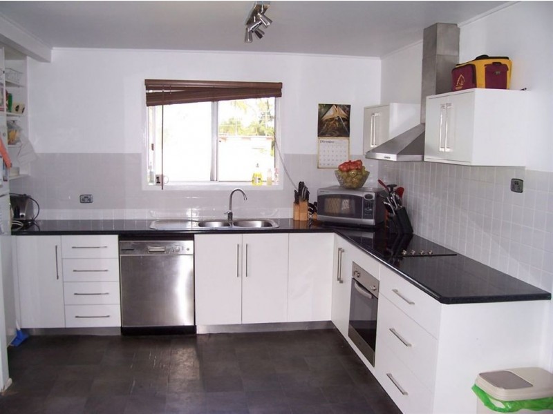 23 The Barons Drive, Andergrove QLD 4740