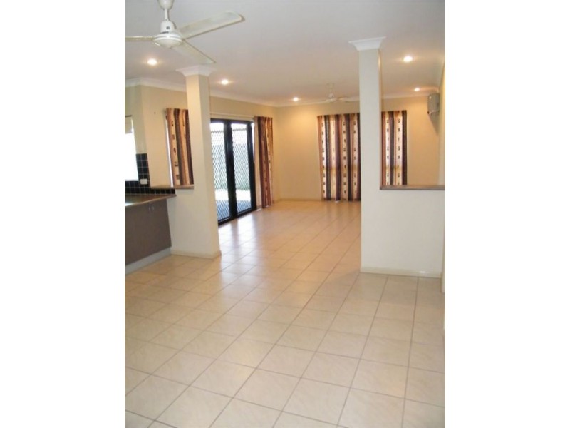 39 Hodges Street, East Mackay QLD 4740