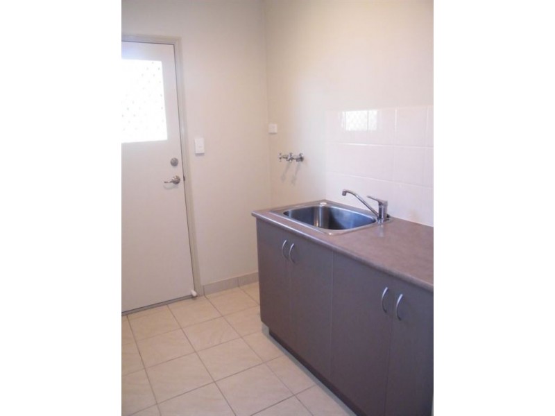 39 Hodges Street, East Mackay QLD 4740