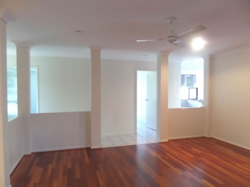 12 Angelina Avenue, Glenella QLD 4740