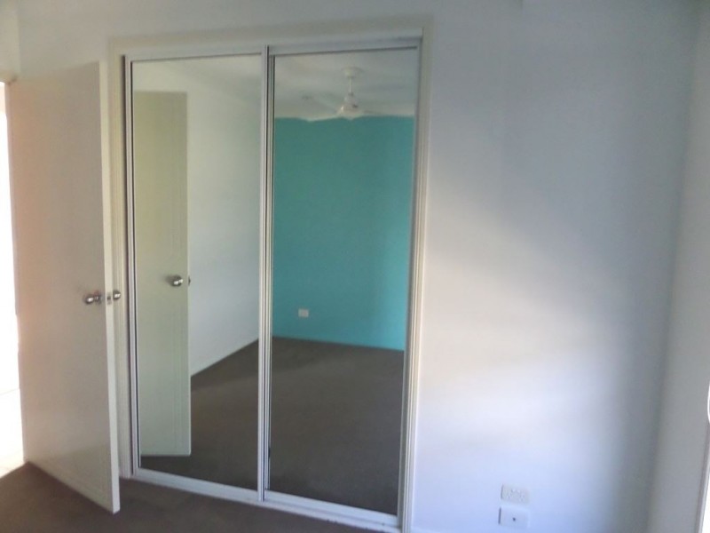 12 Angelina Avenue, Glenella QLD 4740