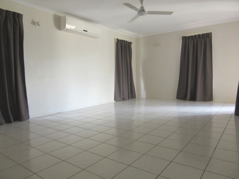 2/27 Scriha street, North Mackay QLD 4740