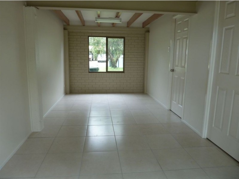 23 Domino Crescent, Andergrove QLD 4740