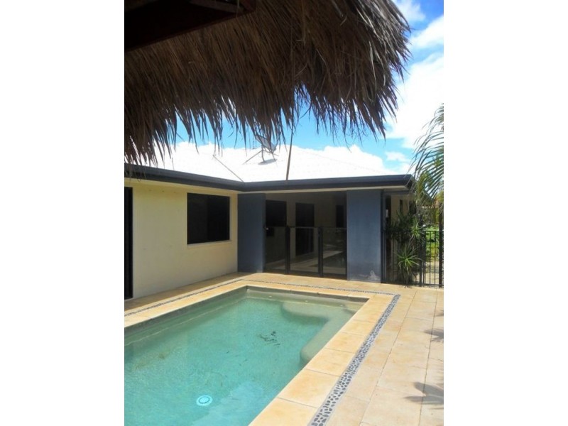 3 Wing Crescent, Glenella QLD 4740