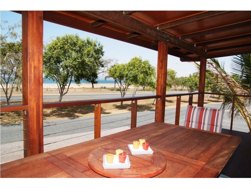 38 Binnington Esplanade, East Mackay QLD 4740