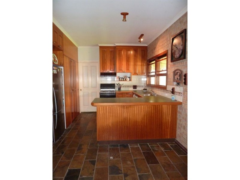 12 Griffiths Drive, Pleystowe QLD 4741