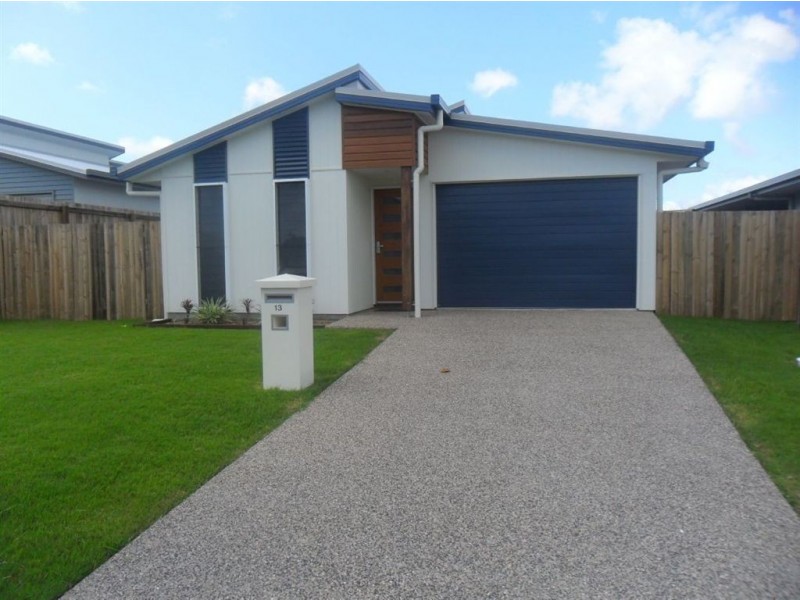 13 Sonoran Street, Rural View QLD 4740