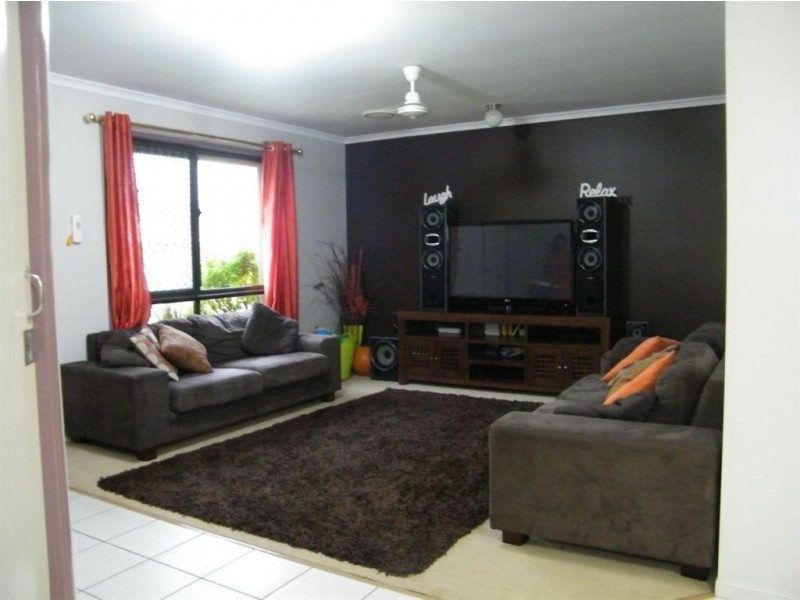 43 Wheeler Drive, Glenella QLD 4740