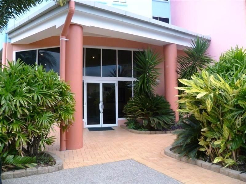 14/11 Megan Place, Mackay Harbour QLD 4740