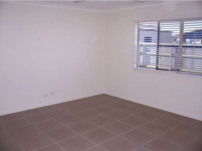 11 Vesta Lane, Ooralea QLD 4740