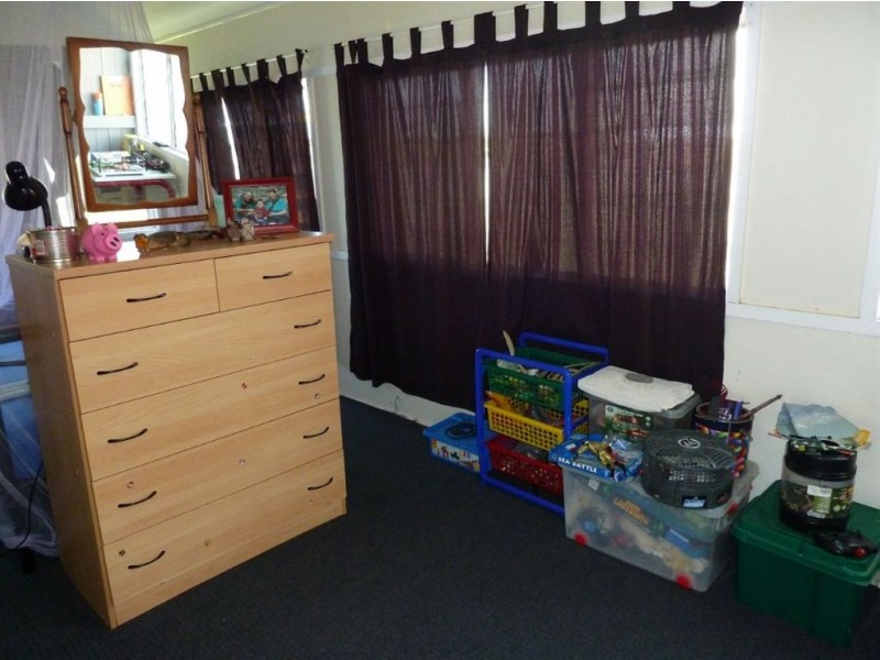 36 Poinciana Avenue, Seaforth QLD 4741