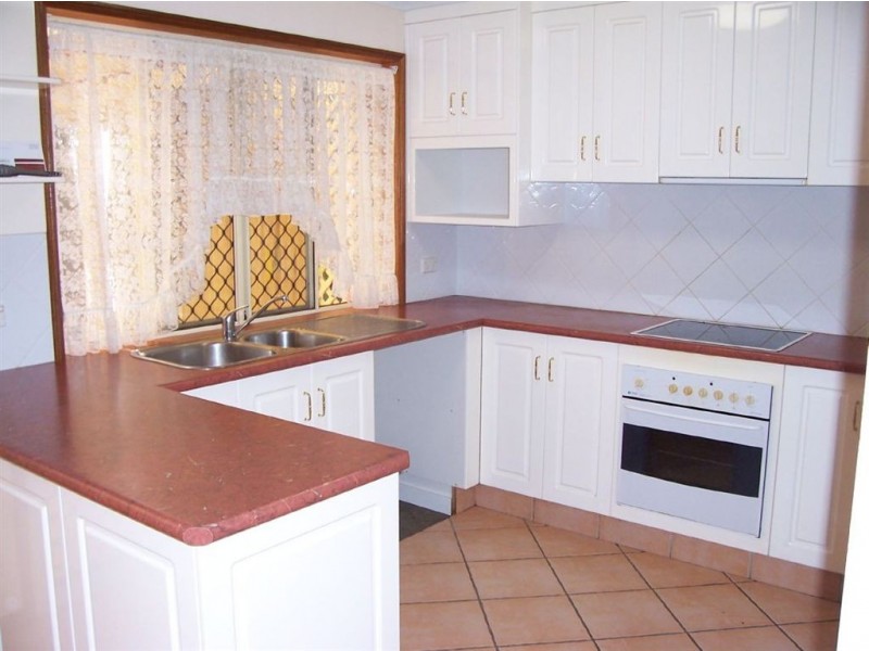 2 Moore Street, Mackay QLD 4740