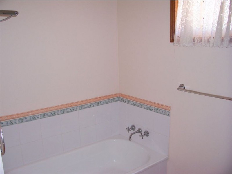 2 Moore Street, Mackay QLD 4740