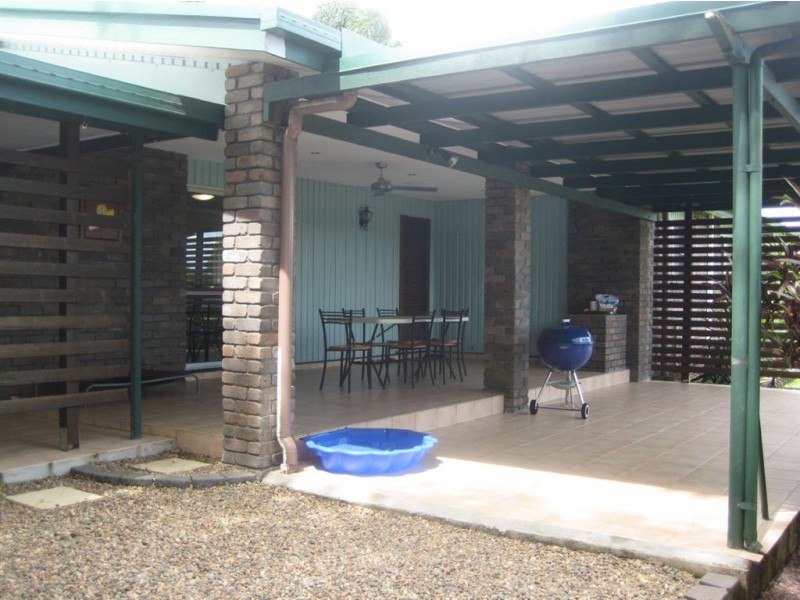 8 Charles Hodges Avenue, Mount Pleasant QLD 4740