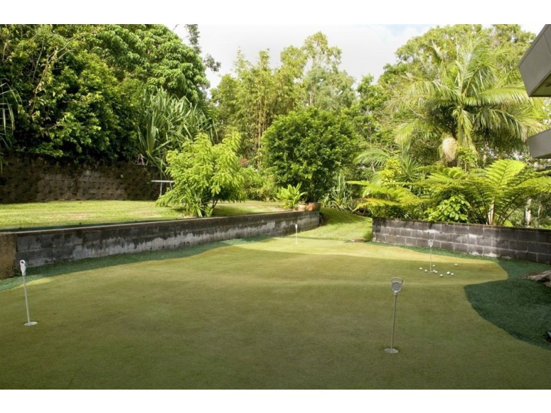 11 Walang Court, Mount Pleasant QLD 4740