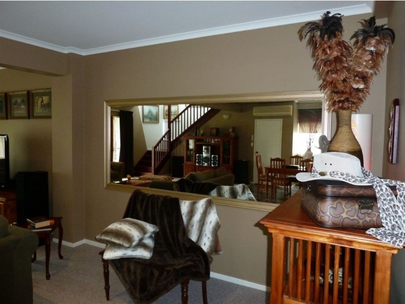 9 Johnson Avenue, Seaforth QLD 4741