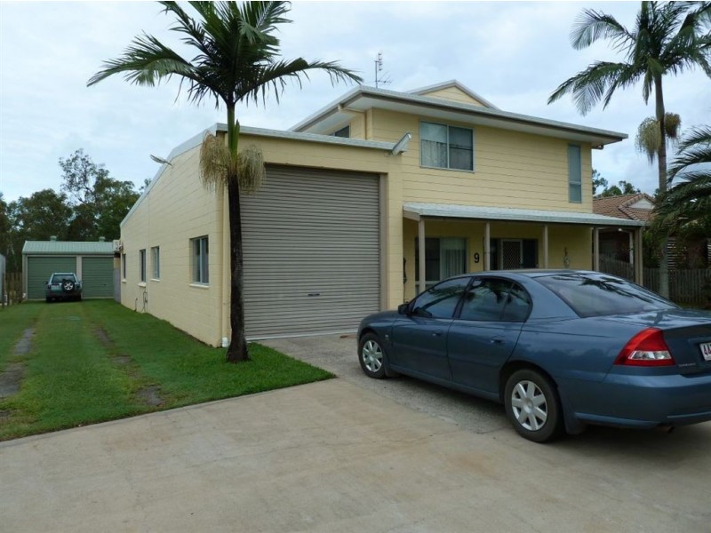 9 Johnson Avenue, Seaforth QLD 4741