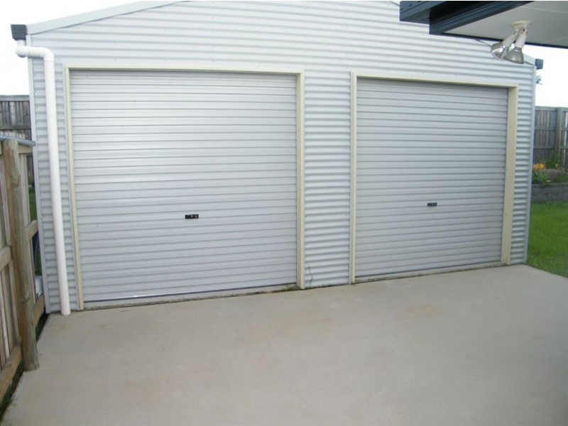 43 Firefly Crescent, Ooralea QLD 4740