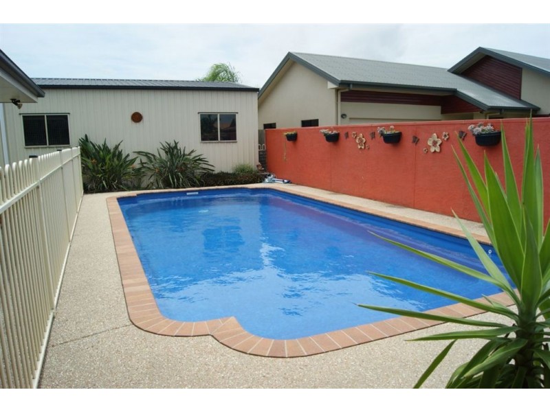 14 Cumming Court, Glenella QLD 4740