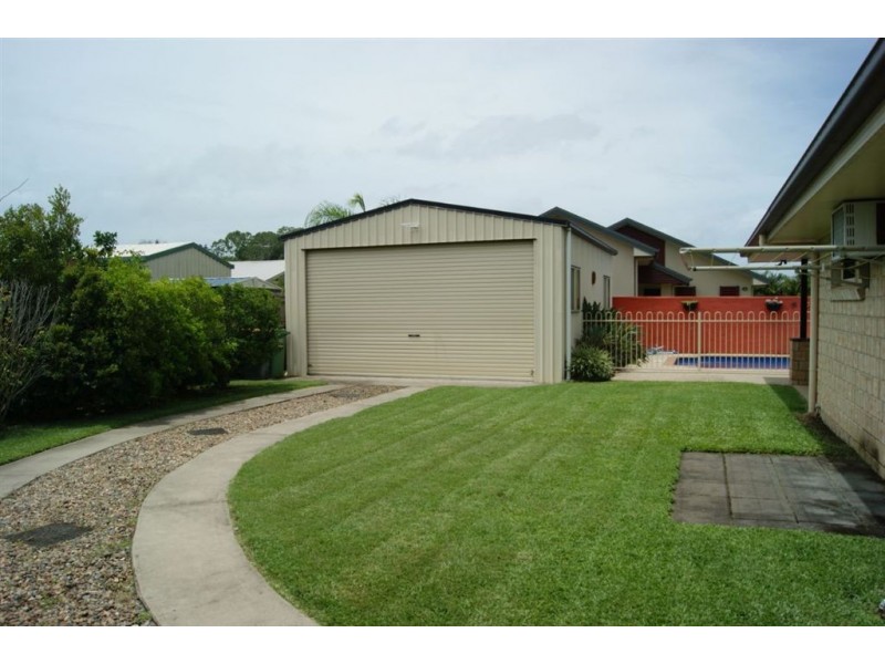 14 Cumming Court, Glenella QLD 4740