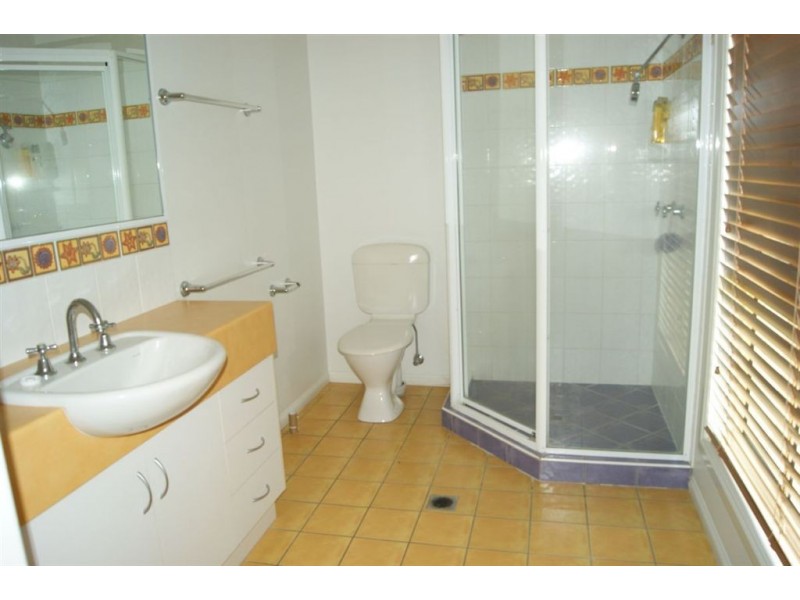 14 Cumming Court, Glenella QLD 4740