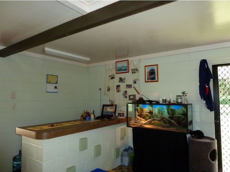 28 Prince Charles Avenue, Seaforth QLD 4741