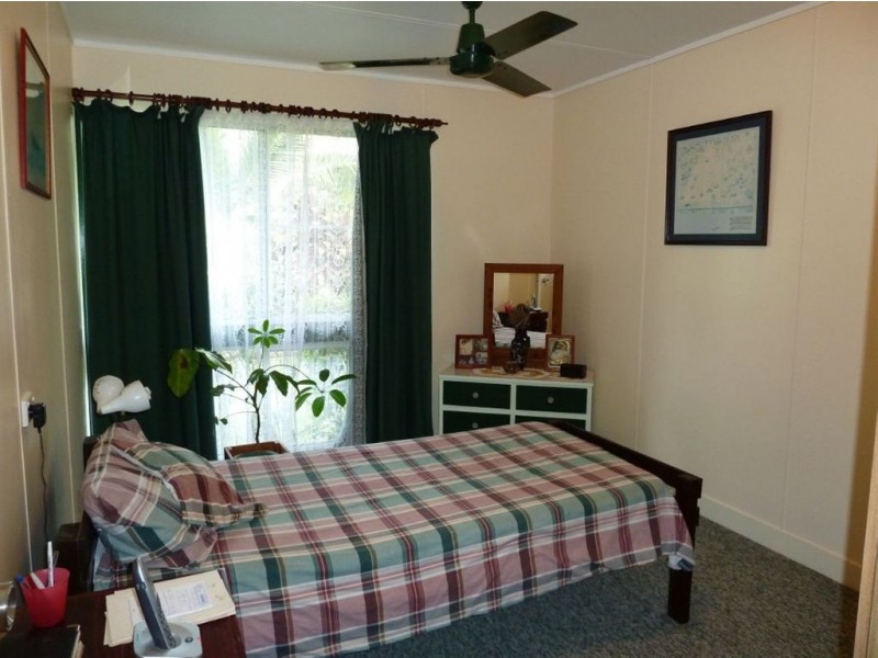 216 Cape Hillsborough Road, Ball Bay QLD 4741