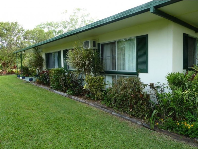 216 Cape Hillsborough Road, Ball Bay QLD 4741