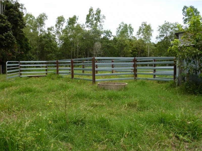 7758 “Hillcrest” Bruce Highway, Bloomsbury QLD 4799