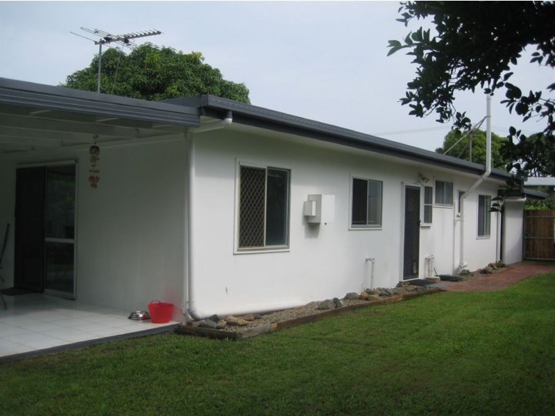 6 Rosella Street, Slade Point QLD 4740