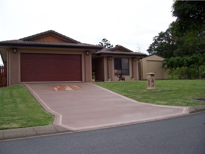 13 Foundation Street, Glenella QLD 4740