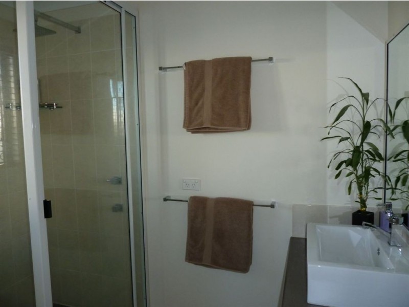 10 Jostine Street, Walkerston QLD 4751