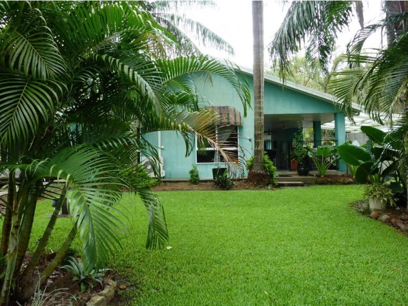 8 Adamson Street, Haliday Bay QLD 4740
