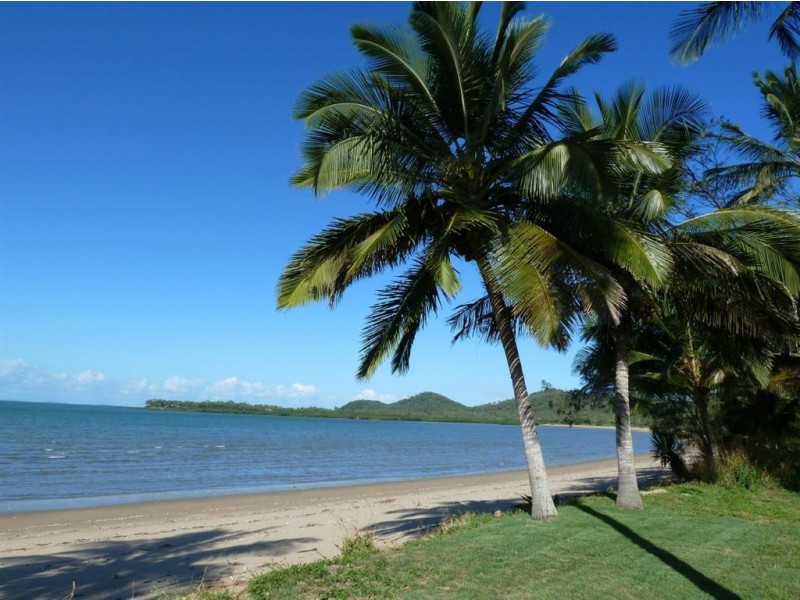 3 Ford Court, Seaforth QLD 4741