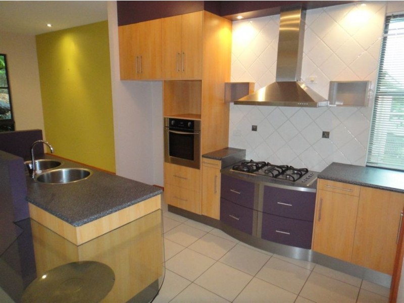 10 Clearvista Crescent, Mount Pleasant QLD 4740