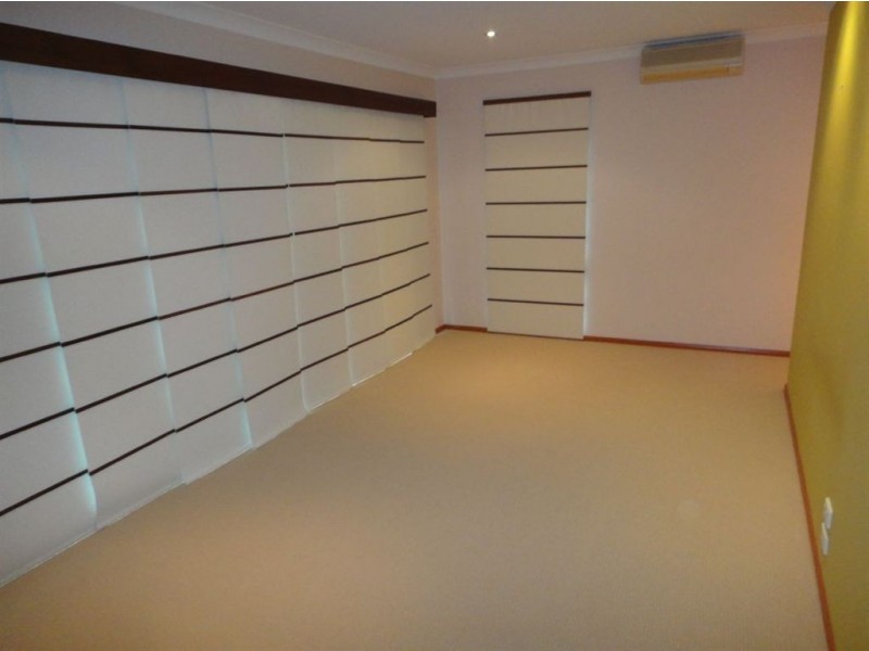 10 Clearvista Crescent, Mount Pleasant QLD 4740