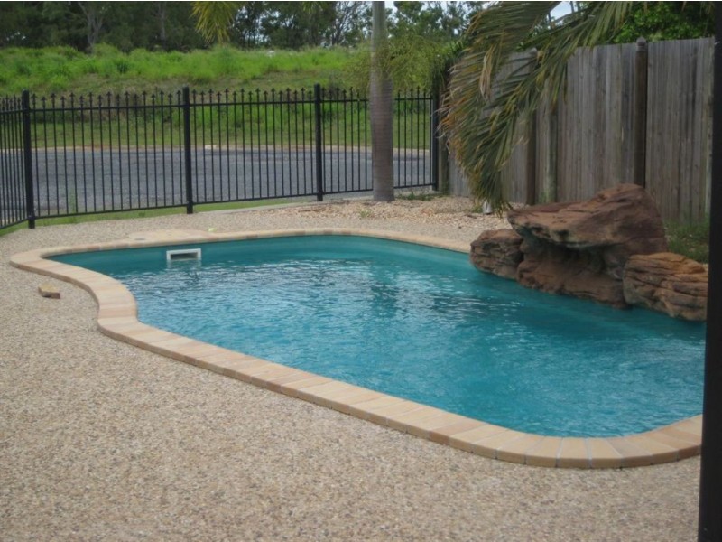 8 Dale Court, Andergrove QLD 4740