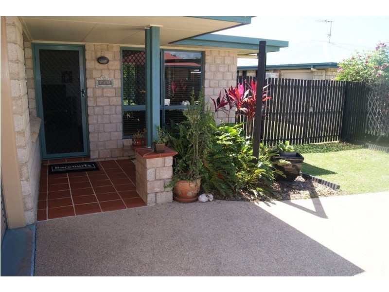 3 Margaret Grant Place, Mount Pleasant QLD 4740