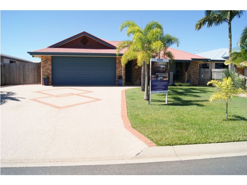 6 Kensington Court, Glenella QLD 4740