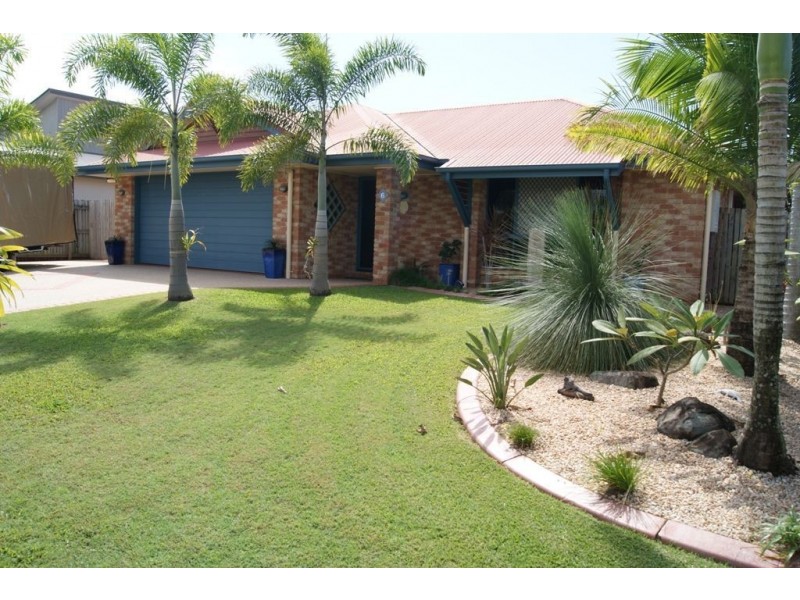 6 Kensington Court, Glenella QLD 4740