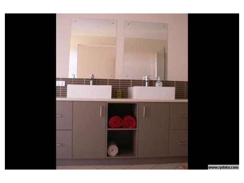 7 Hansen Court, Marian QLD 4753