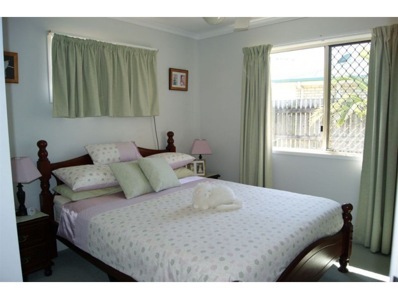 1/11 Ribbon Court, Glenella QLD 4740