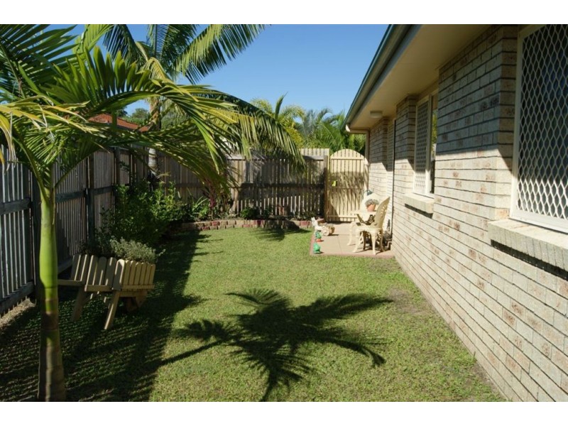 1/11 Ribbon Court, Glenella QLD 4740